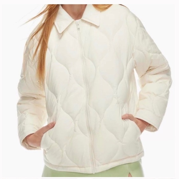 Aritzia Sunday Best Elliot down filled quilted puffer jacket - Picture 1 of 15